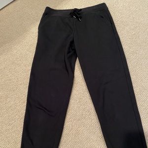 Uniqlo Black Fleece-Lined Sweatpants
